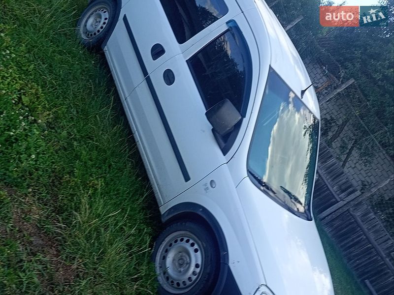 Мінівен Opel Combo 2009 в Малині
