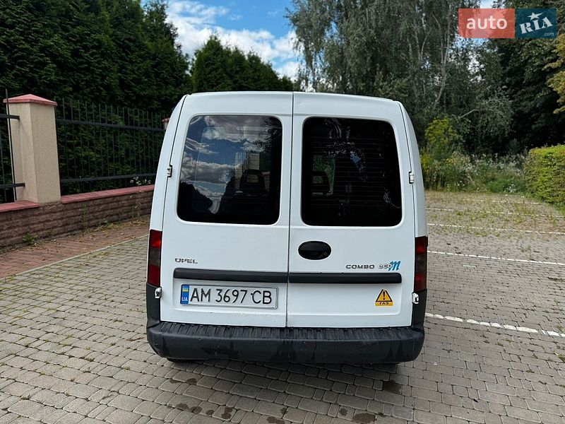 Минивэн Opel Combo 2008 в Василькове фото 5 Минивэн Opel Combo 2008 в Василькове