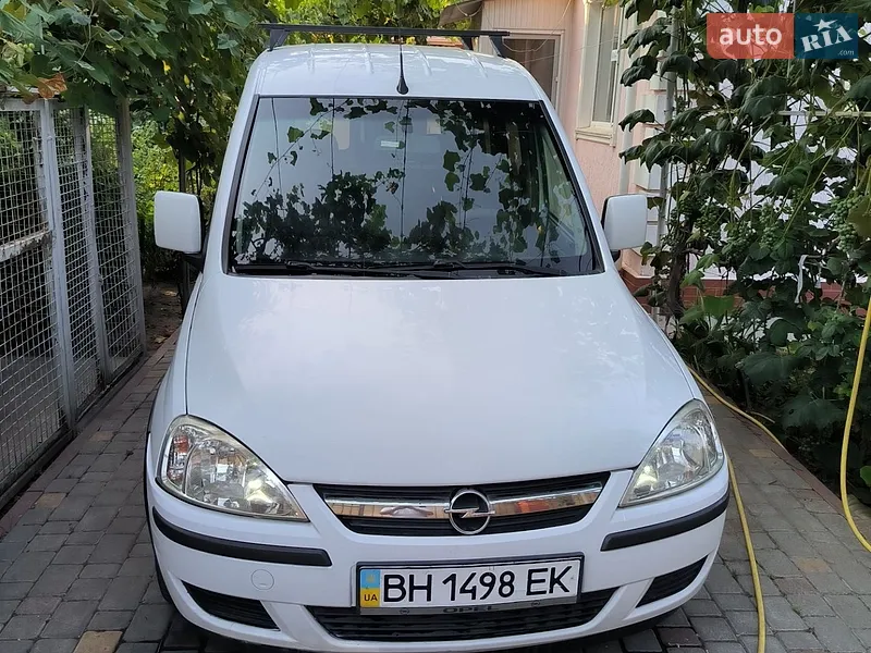 Opel Combo 2009