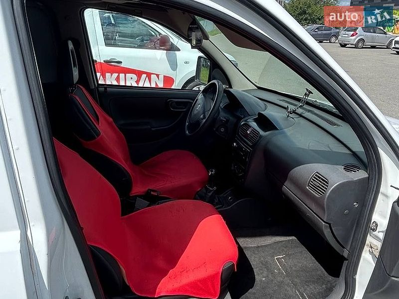 Грузовой фургон Opel Combo 2007 в Киеве