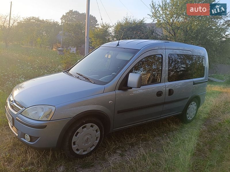 Мінівен Opel Combo 2006 в Коломиї фото 4 Мінівен Opel Combo 2006 в Коломиї