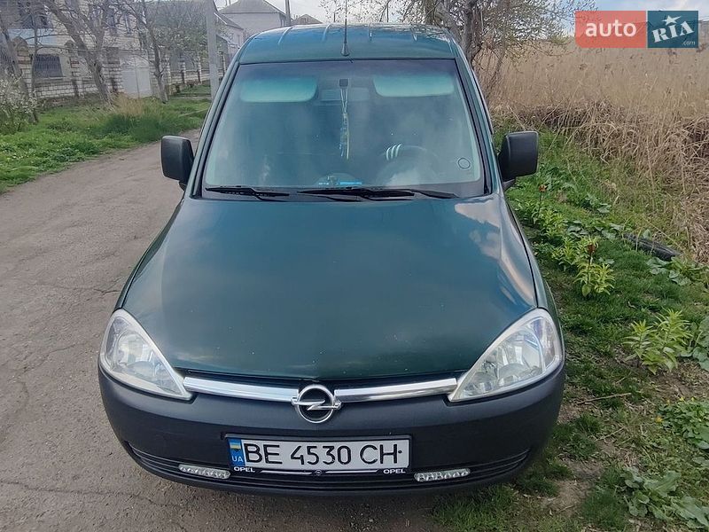 Мінівен Opel Combo 2005 в Баштанці