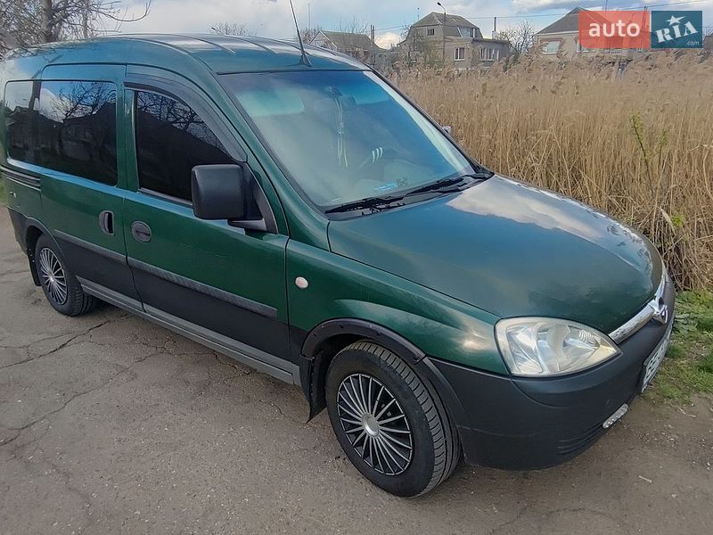 Мінівен Opel Combo 2005 в Баштанці