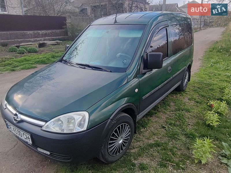 Мінівен Opel Combo 2005 в Баштанці