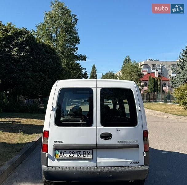 Мінівен Opel Combo 2010 в Луцьку