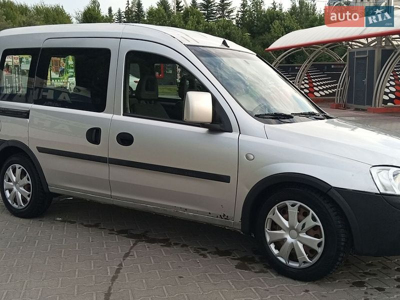 Мінівен Opel Combo 2008 в Тернополі