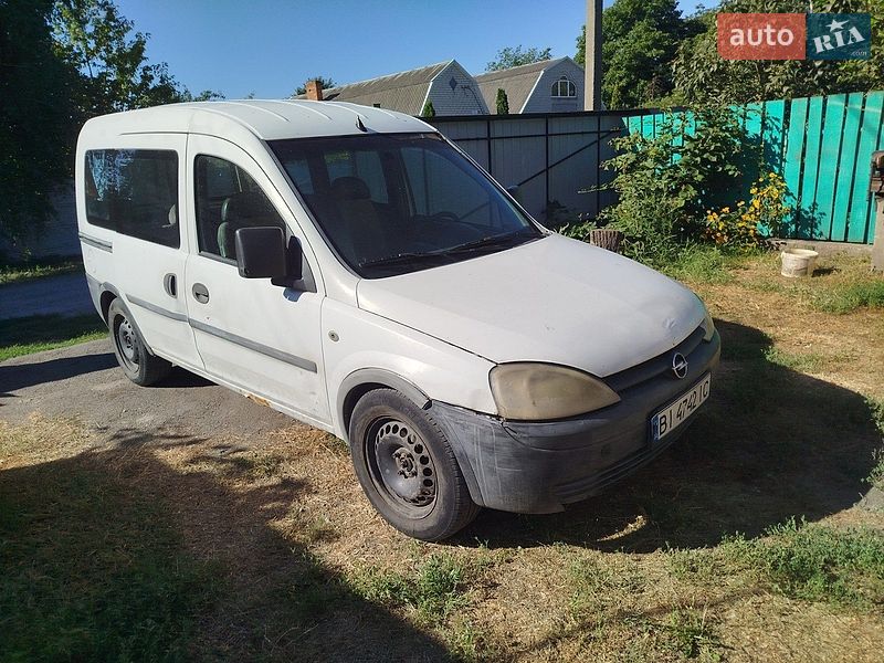 Минивэн Opel Combo 2005 в Кременчуге