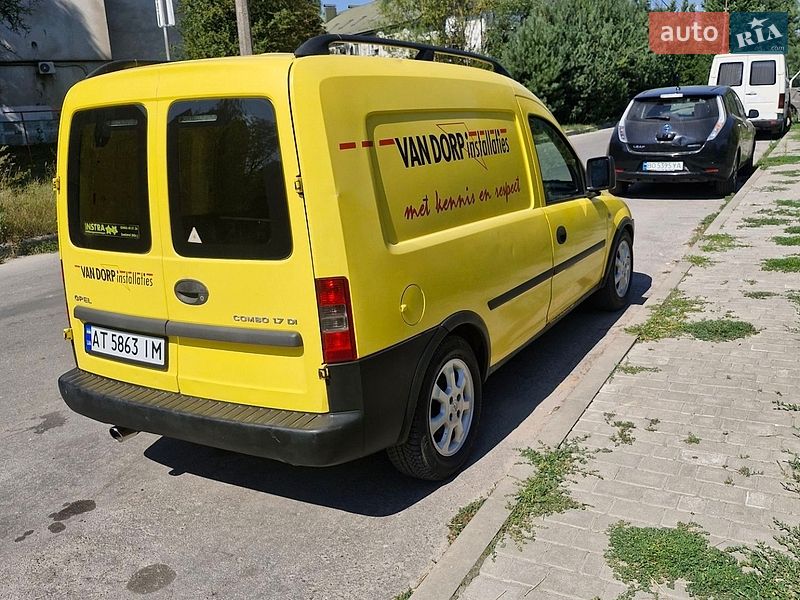 Грузовой фургон Opel Combo 2004 в Тернополе