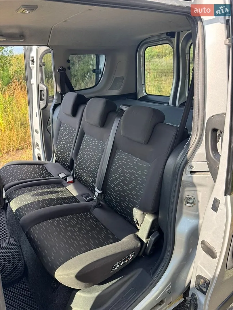 2015 Opel Combo - мініатюра 16