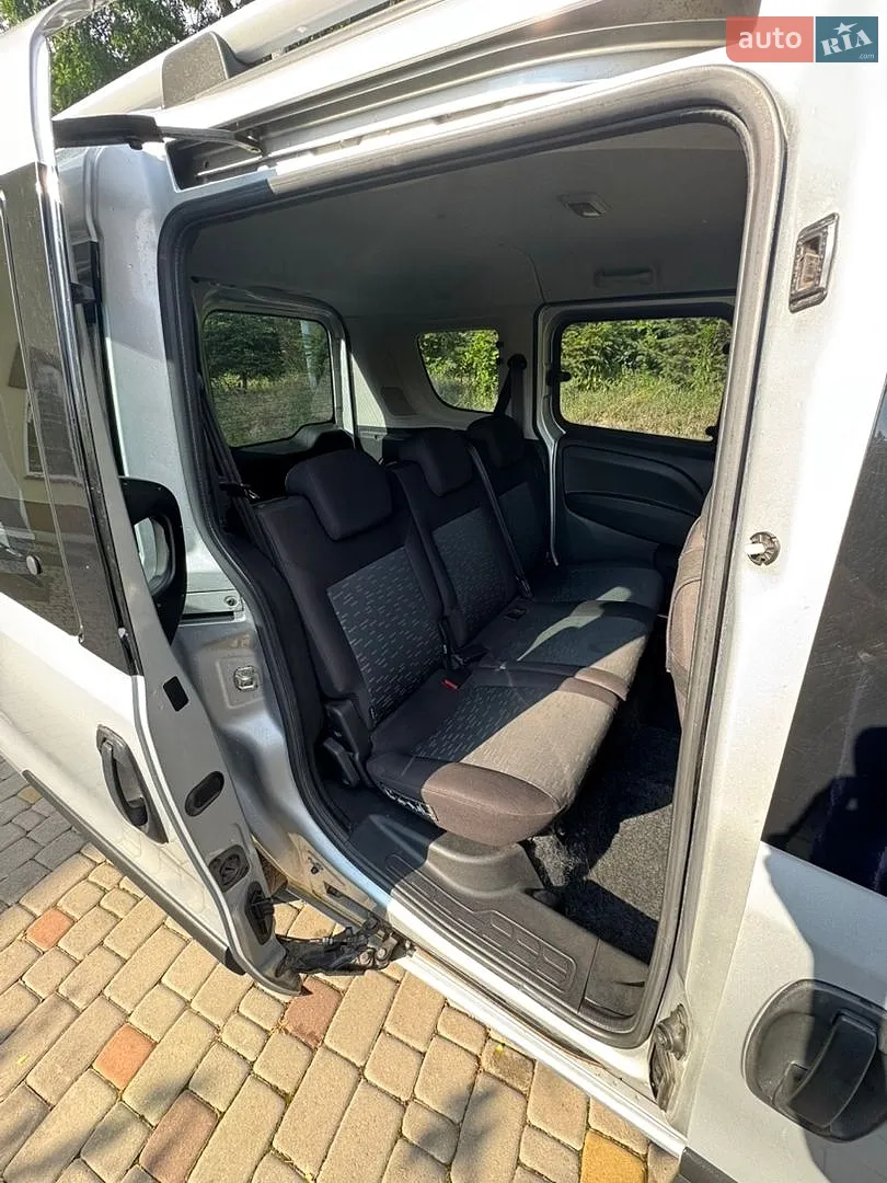 2015 Opel Combo - мініатюра 17