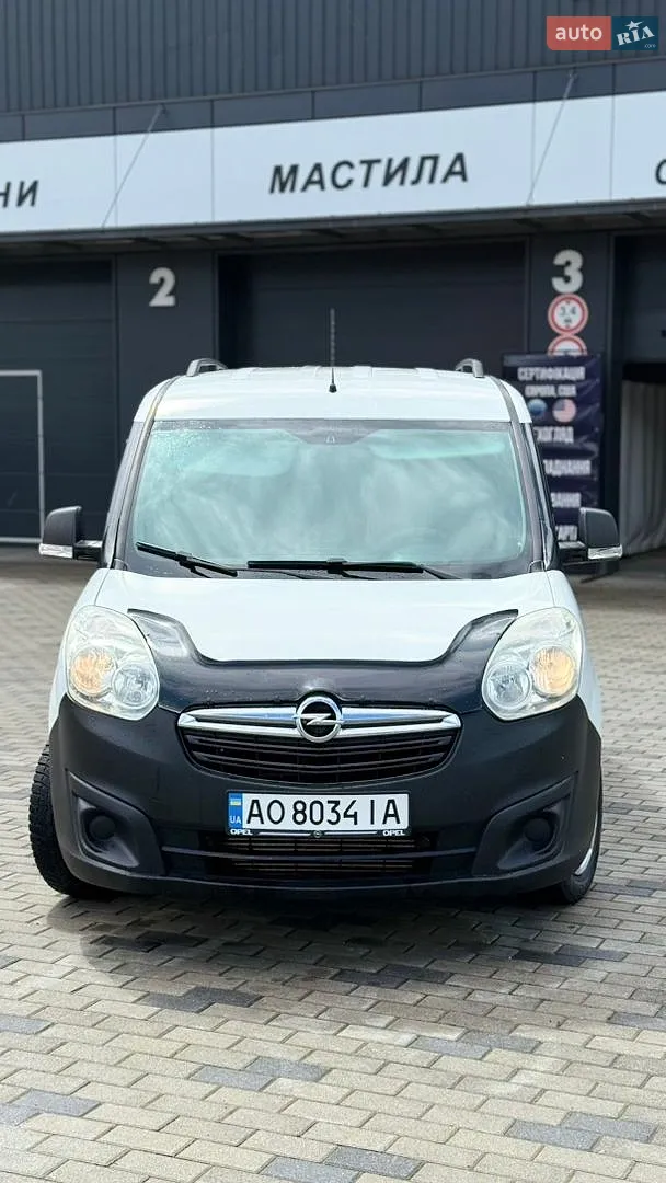 2012 Opel Combo - мініатюра 2