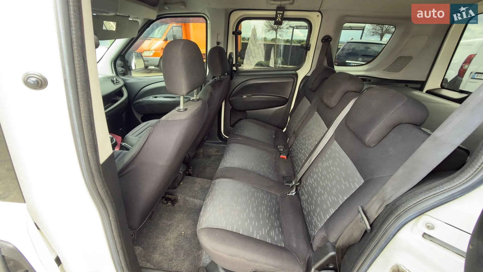 2012 Opel Combo - мініатюра 9