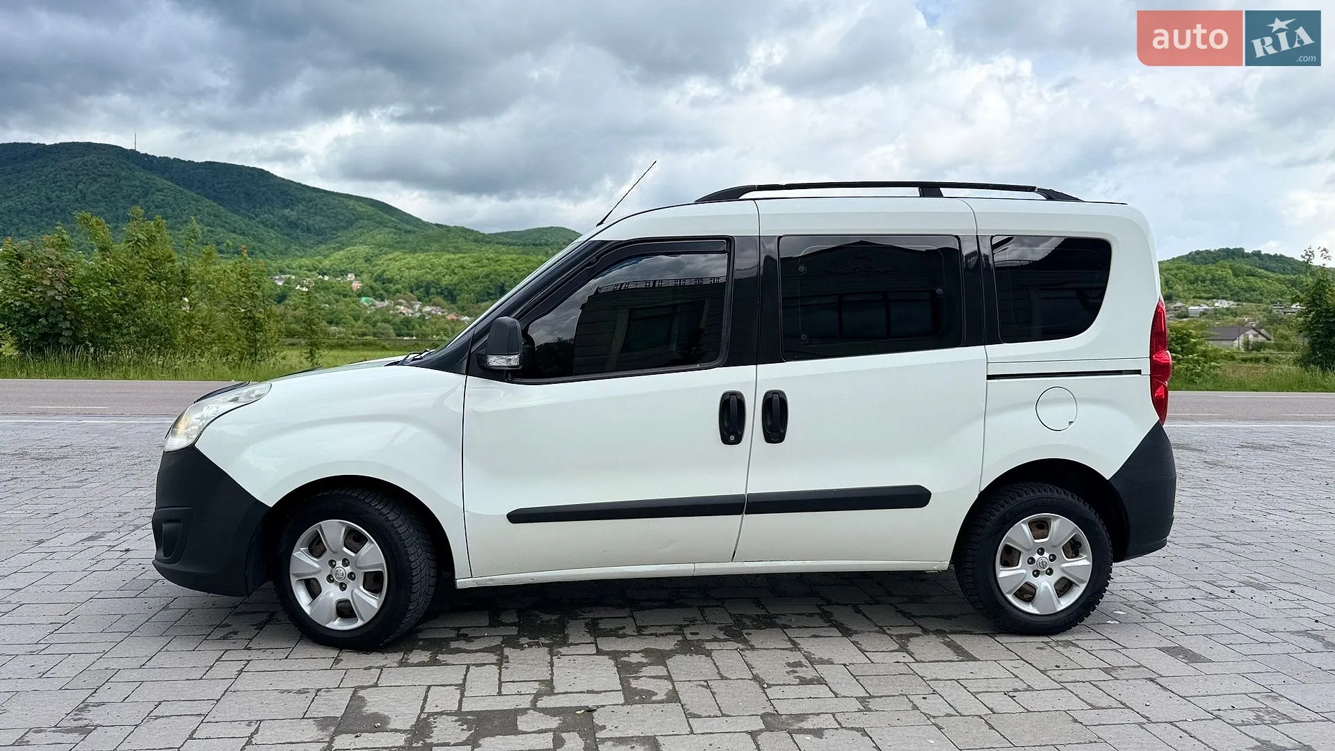 2012 Opel Combo - мініатюра 17