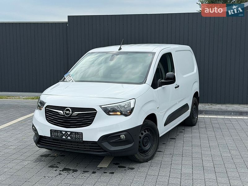 Opel Combo 2024