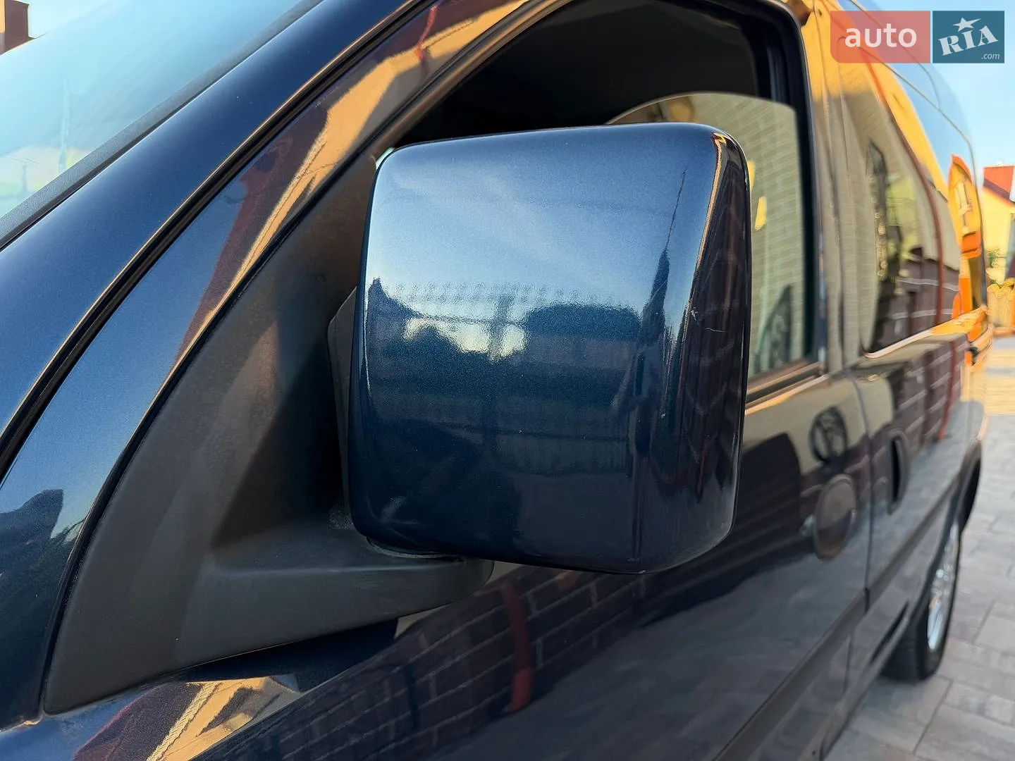 2010 Opel Combo - мініатюра 19