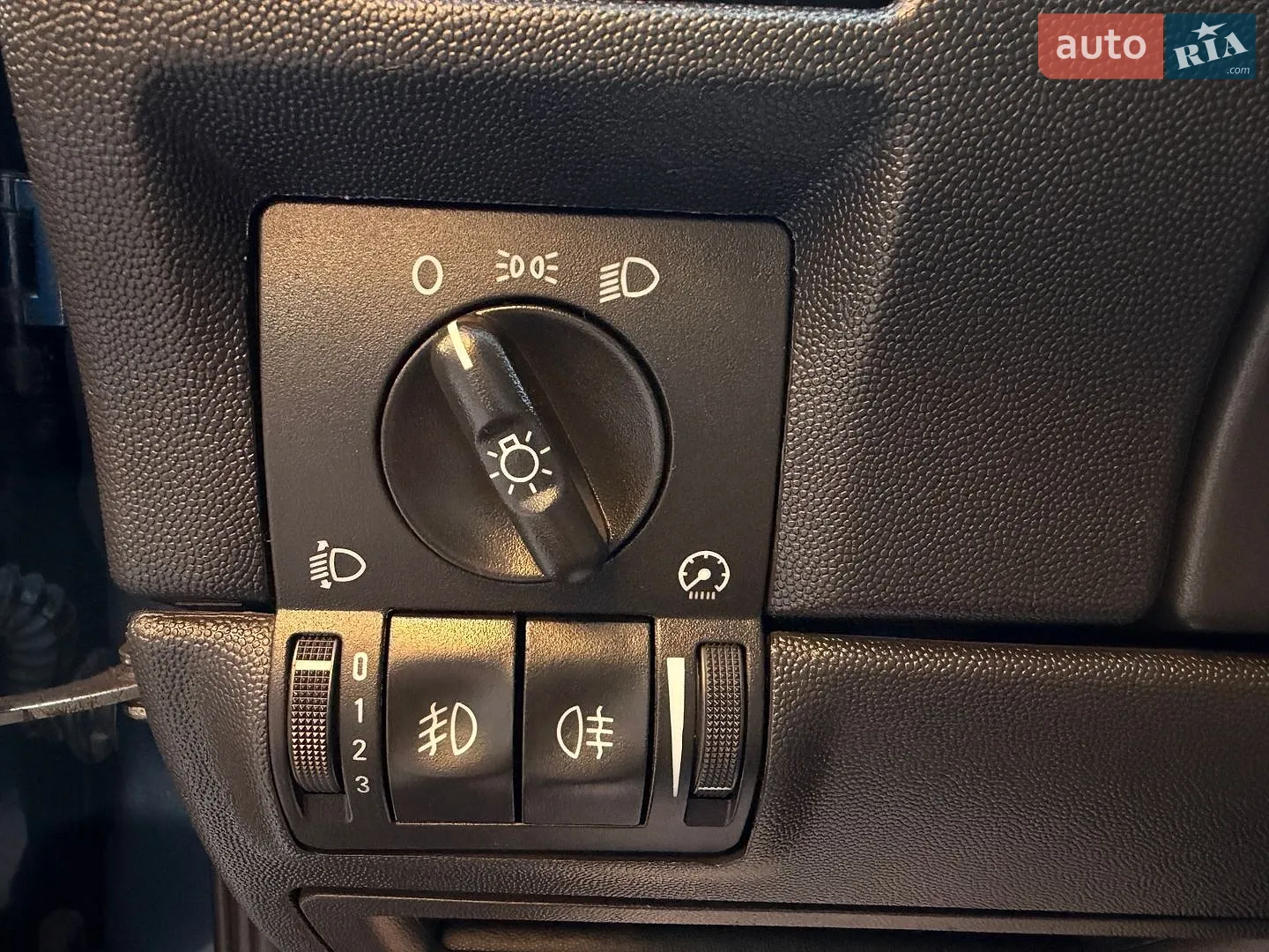 2010 Opel Combo - мініатюра 37