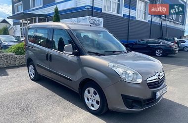 Минивэн Opel Combo 2011 в Коломые