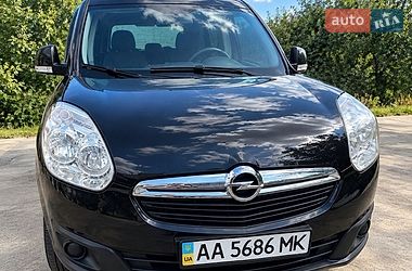 Мінівен Opel Combo 2012 в Умані