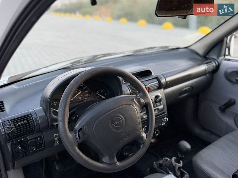Грузовой фургон Opel Combo 1995 в Одессе
