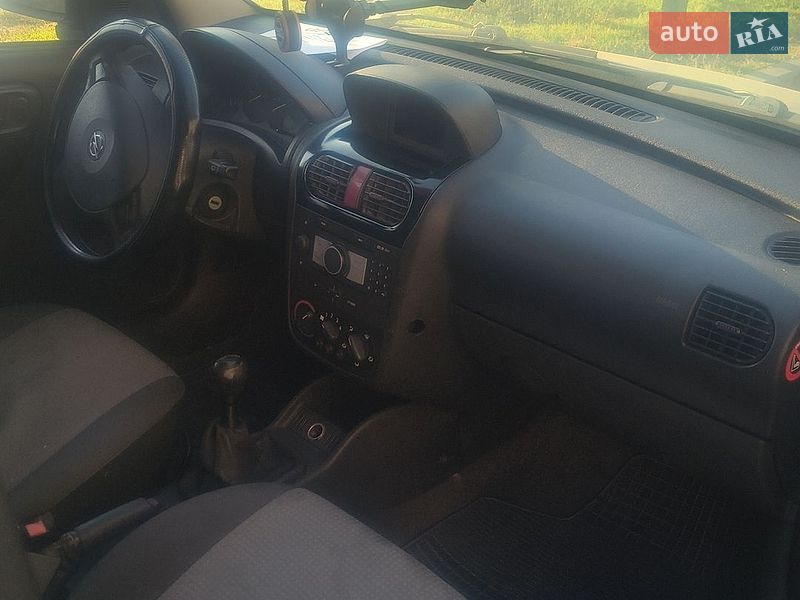 Минивэн Opel Combo 2010 в Киеве