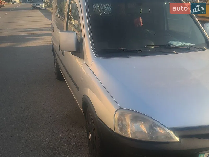 Opel Combo 2010