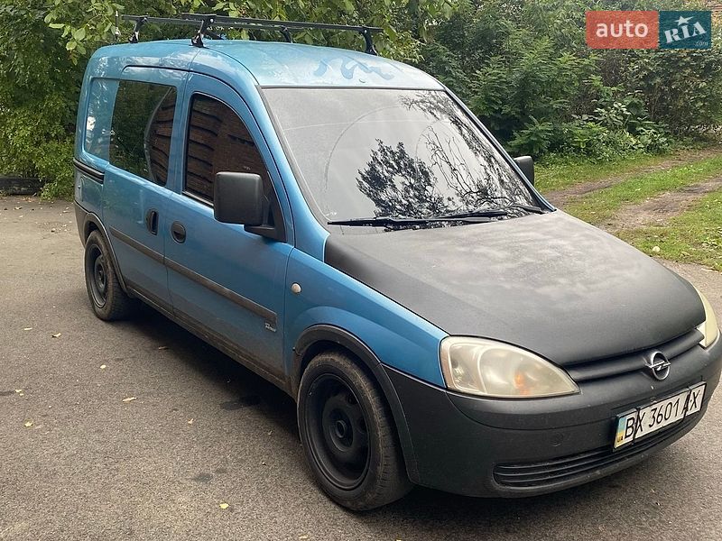 Грузопассажирский фургон Opel Combo 2003 в Хмельницком