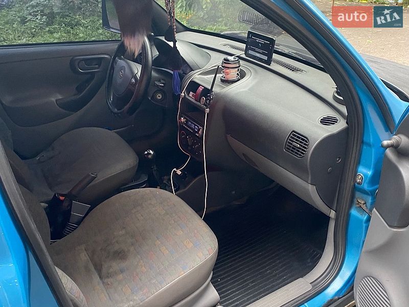 Грузопассажирский фургон Opel Combo 2003 в Хмельницком