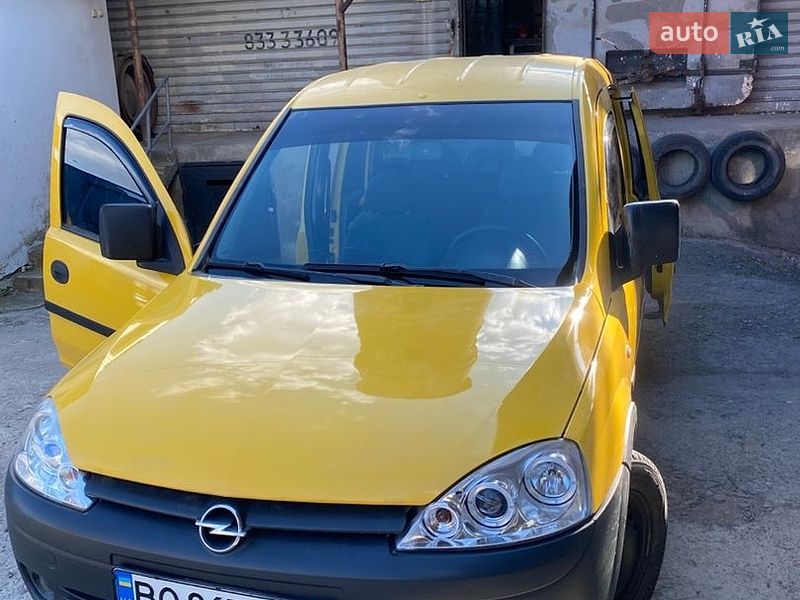 Минивэн Opel Combo 2002 в Черновцах