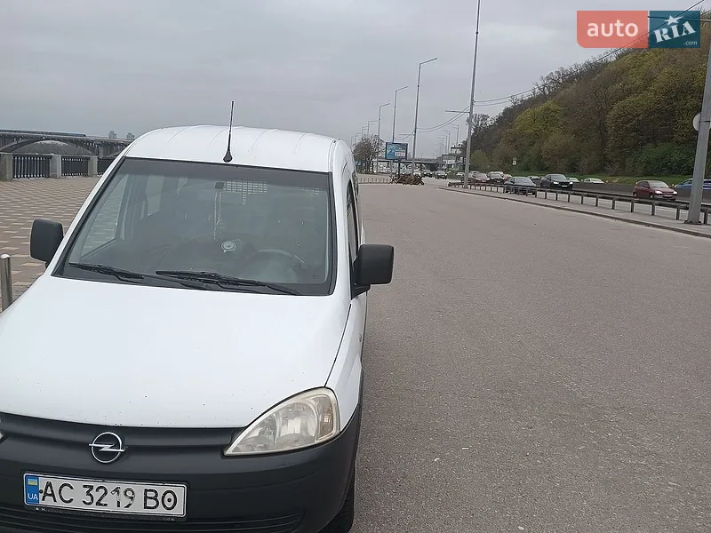 Opel Combo 2006