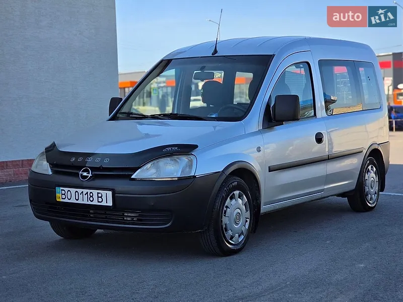 Opel Combo 2010