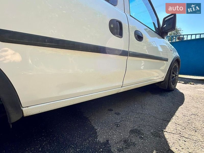 Минивэн Opel Combo 2008 в Уланове
