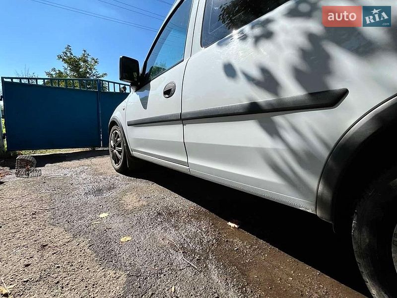 Минивэн Opel Combo 2008 в Уланове