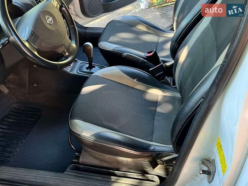 Минивэн Opel Combo 2008 в Уланове