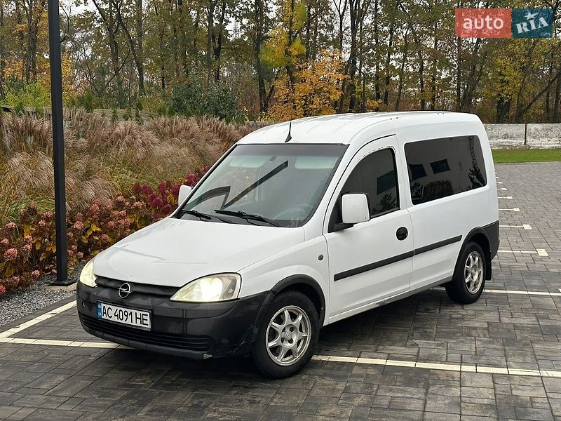Минивэн Opel Combo 2008 в Луцке фото Минивэн Opel Combo 2008 в Луцке
