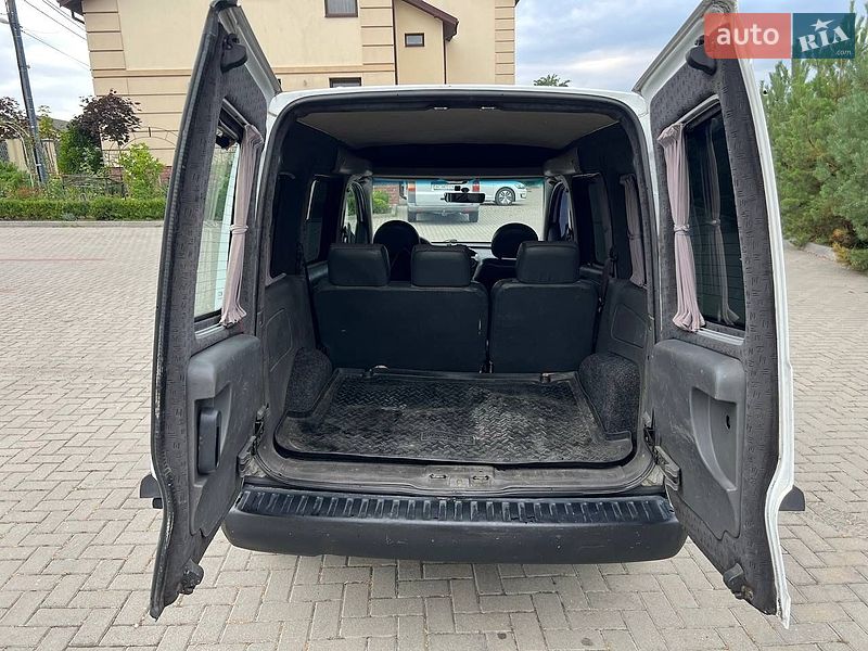 Минивэн Opel Combo 2005 в Золочеве
