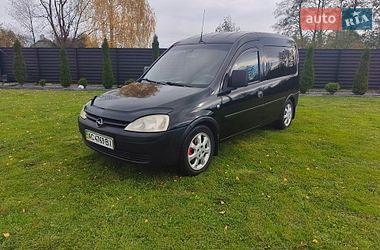 opel combo 2005 в Старая Выжевка от профессионального продавца Андрій