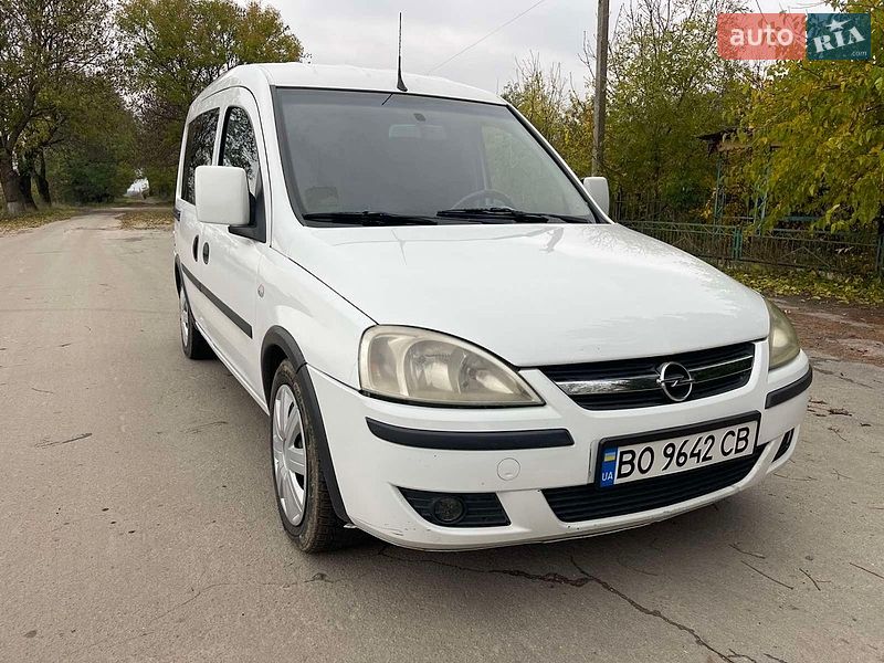 Мінівен Opel Combo 2006 в Теофіполі