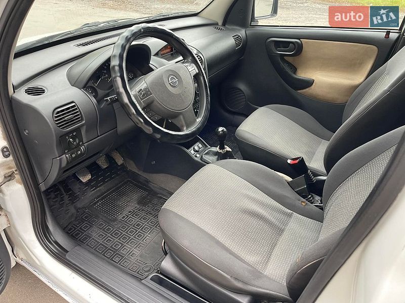 Мінівен Opel Combo 2006 в Теофіполі