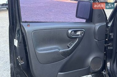 Минивэн Opel Combo 2006 в Львове