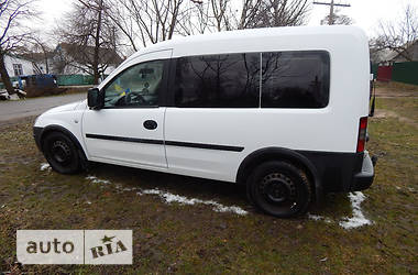 Грузопассажирский фургон Opel Combo 2006 в 