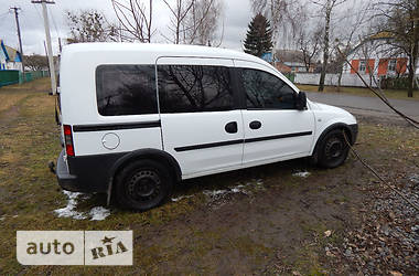 Грузопассажирский фургон Opel Combo 2006 в 