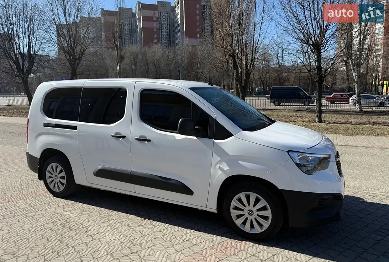 2021 Opel Combo - мініатюра 8