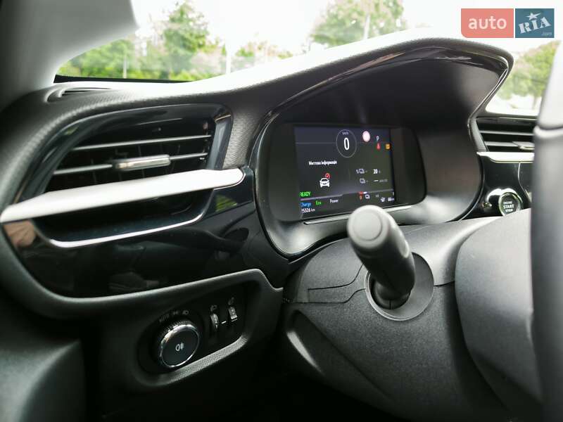 Хэтчбек Opel Corsa-e 2022 в Киеве