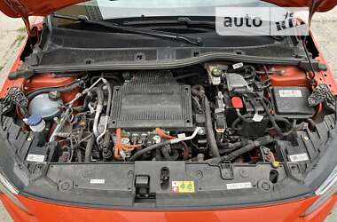 Хэтчбек Opel Corsa-e 2020 в 