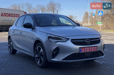 Хэтчбек Opel Corsa-e 2022 в 