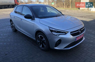 Хэтчбек Opel Corsa-e 2022 в 