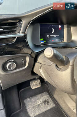 Хэтчбек Opel Corsa-e 2020 в 