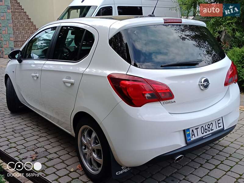 Хетчбек Opel Corsa-e 2016 в Снятині