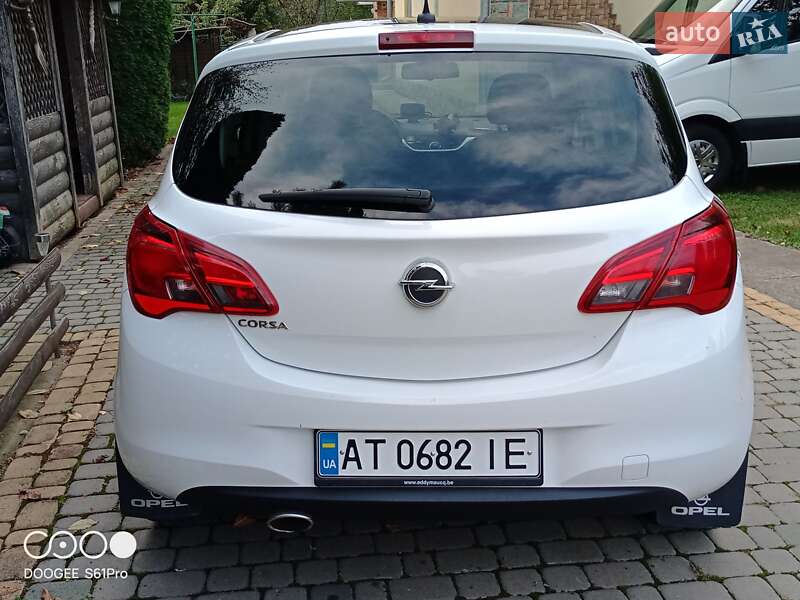 Хетчбек Opel Corsa-e 2016 в Снятині