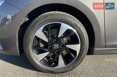 Хэтчбек Opel Corsa-e 2020 в 